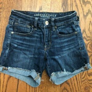 American Eagle Midi Next Level Stretch Cuffed Raw Hem Denim Shorts Size 2